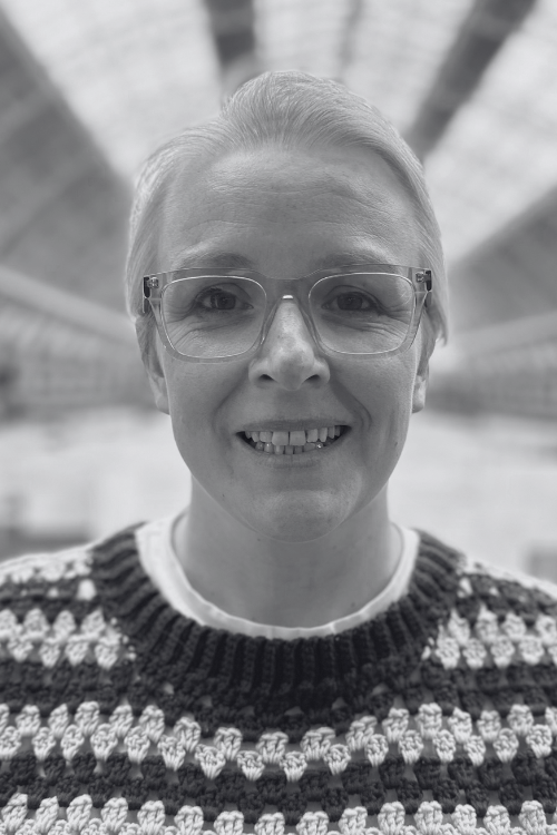 Emma Cooper headshot 500 x 750